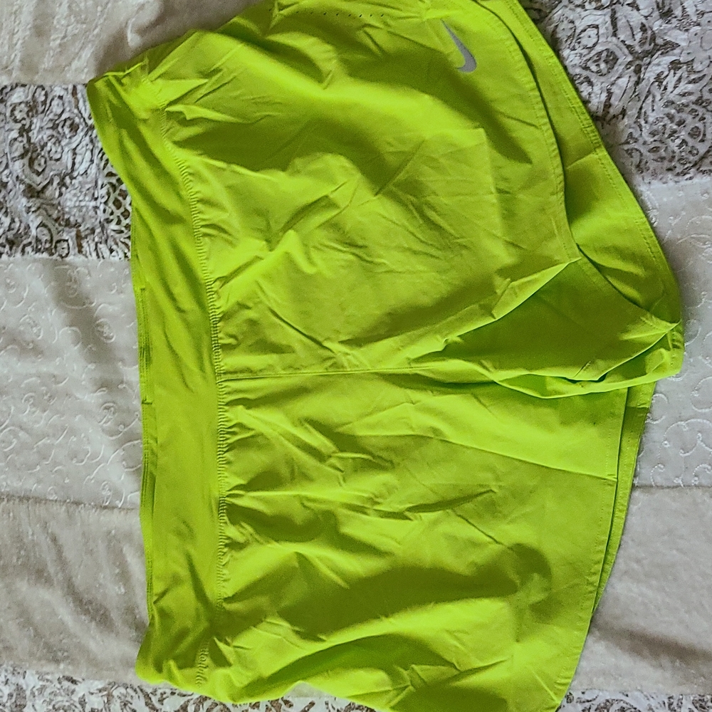 Nike Eclipse 2X Dri-FIT Shorts
